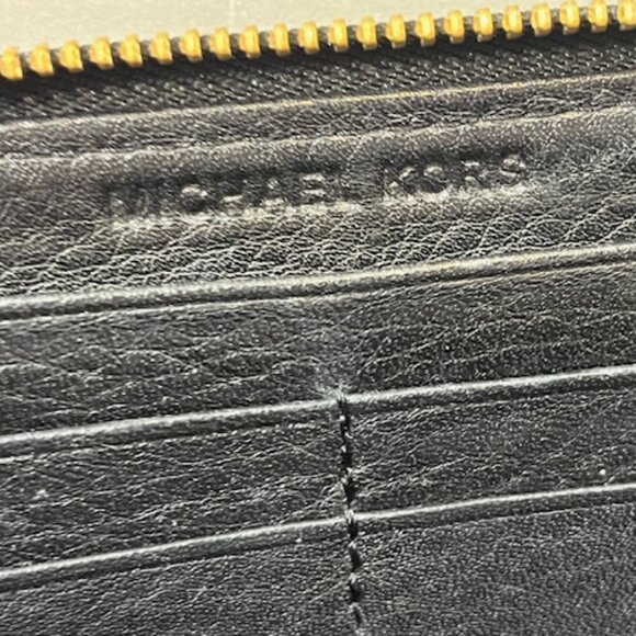 Michael Kors Genuine Black Leather Zip Around Clutch Wallet Bag 8.25"x4" - Picture 6 of 16